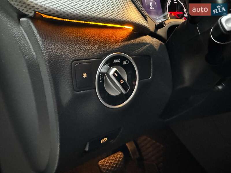 Хэтчбек Mercedes-Benz B-Class 2015 в Киеве