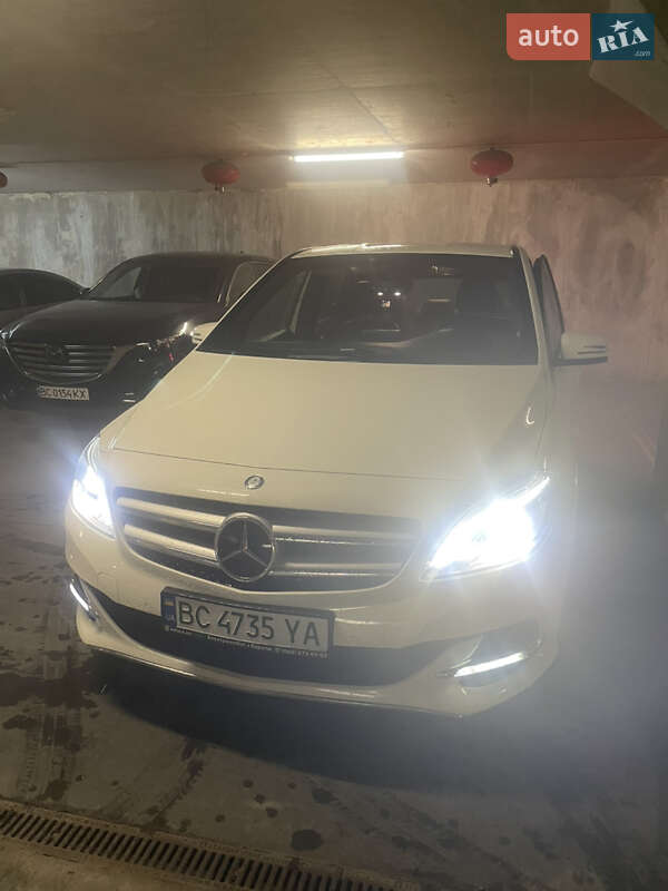 Хетчбек Mercedes-Benz B-Class 2017 в Львові