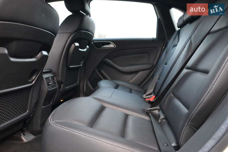 Хэтчбек Mercedes-Benz B-Class 2015 в Луцке