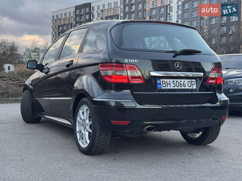Хетчбек Mercedes-Benz B-Class 2011 в Києві фото 7 Хетчбек Mercedes-Benz B-Class 2011 в Києві