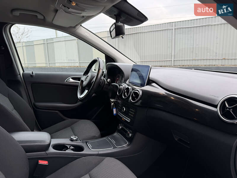 Хетчбек Mercedes-Benz B-Class 2015 в Вінниці