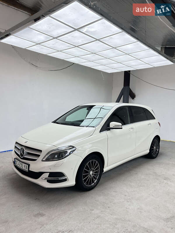 Хетчбек Mercedes-Benz B-Class 2017 в Львові
