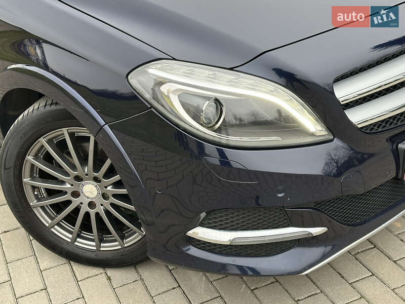 Хэтчбек Mercedes-Benz B-Class 2016 в Дрогобыче