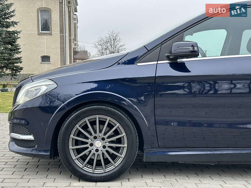 Хэтчбек Mercedes-Benz B-Class 2016 в Дрогобыче