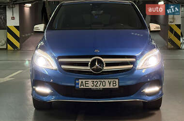 Хетчбек Mercedes-Benz B-Class 2016 в Дніпрі