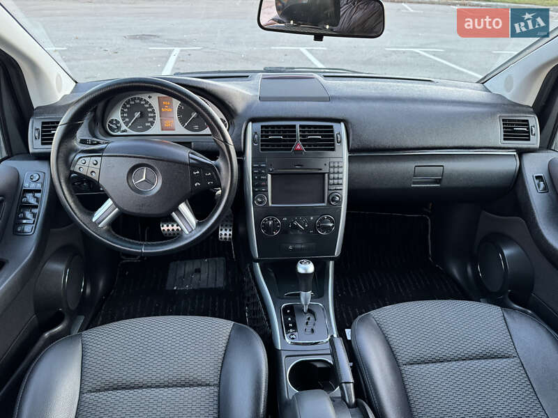 Хэтчбек Mercedes-Benz B-Class 2010 в Киеве