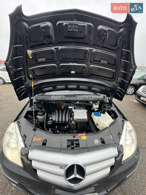 Хэтчбек Mercedes-Benz B-Class 2010 в Киеве фото 21 Хэтчбек Mercedes-Benz B-Class 2010 в Киеве