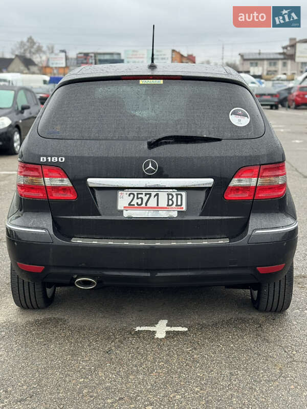 Хетчбек Mercedes-Benz B-Class 2011 в Києві фото 8 Хетчбек Mercedes-Benz B-Class 2011 в Києві