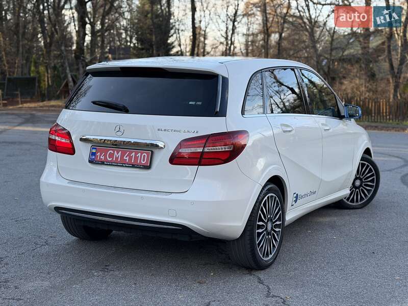 Хэтчбек Mercedes-Benz B-Class 2016 в Трускавце