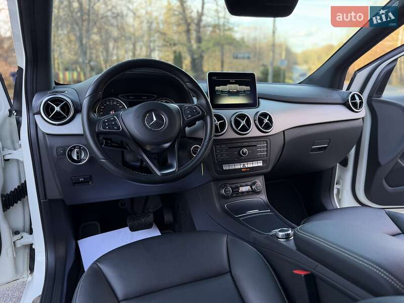 Хэтчбек Mercedes-Benz B-Class 2016 в Трускавце