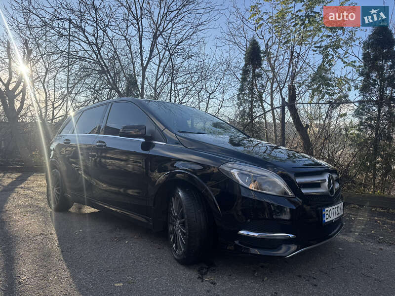 Хетчбек Mercedes-Benz B-Class 2017 в Тернополі
