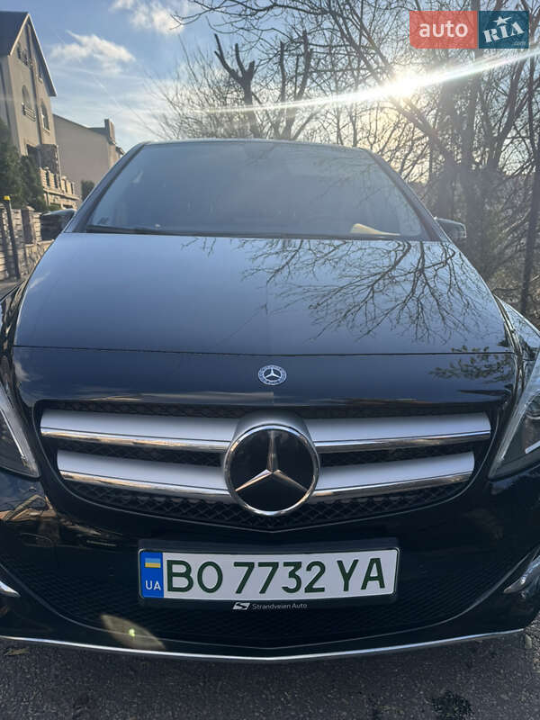 Хетчбек Mercedes-Benz B-Class 2017 в Тернополі