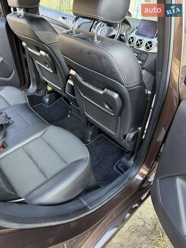 Хетчбек Mercedes-Benz B-Class 2018 в Дніпрі фото 14 Хетчбек Mercedes-Benz B-Class 2018 в Дніпрі