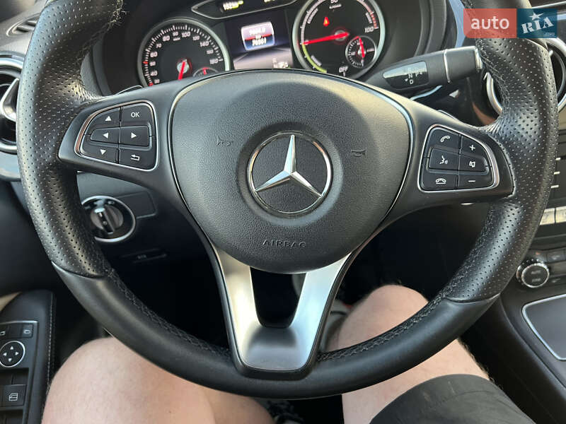 Хэтчбек Mercedes-Benz B-Class 2015 в Львове