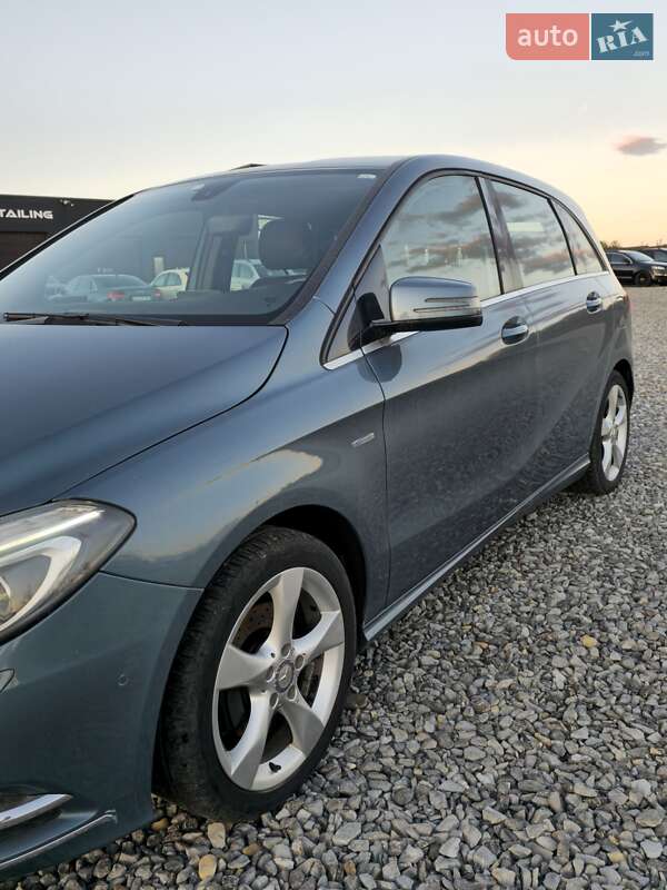 Хэтчбек Mercedes-Benz B-Class 2011 в Глыбокой фото 3 Хэтчбек Mercedes-Benz B-Class 2011 в Глыбокой