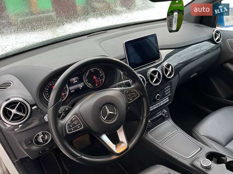 Хетчбек Mercedes-Benz B-Class 2015 в Львові