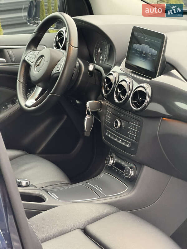 Хэтчбек Mercedes-Benz B-Class 2016 в Ковеле