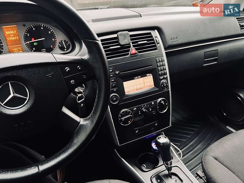 Хетчбек Mercedes-Benz B-Class 2010 в Києві