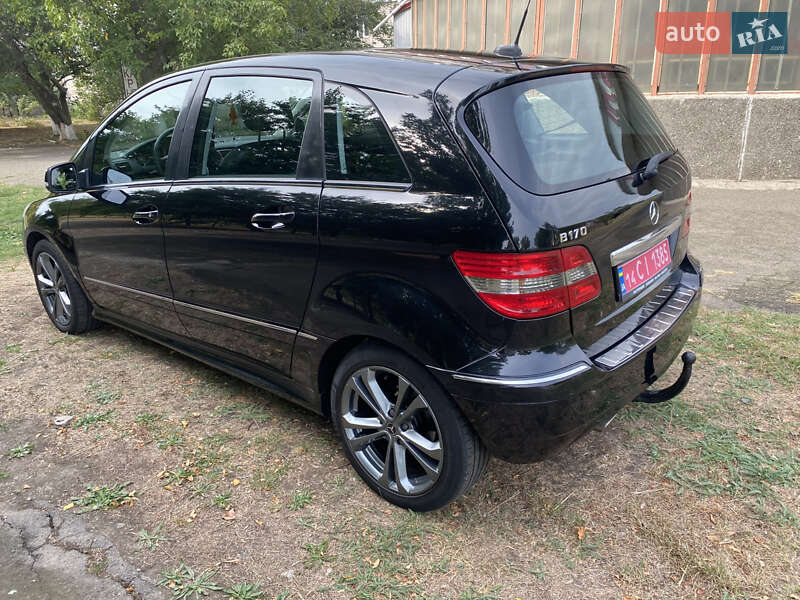 Хэтчбек Mercedes-Benz B-Class 2009 в Первомайске фото 25 Хэтчбек Mercedes-Benz B-Class 2009 в Первомайске