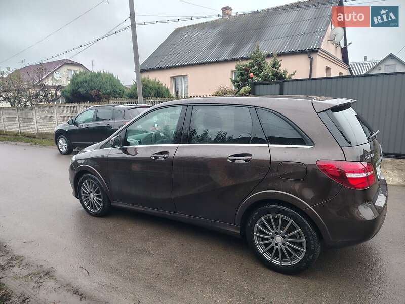 Хэтчбек Mercedes-Benz B-Class 2017 в Дубно