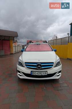 Хетчбек Mercedes-Benz B-Class 2015 в Тернополі