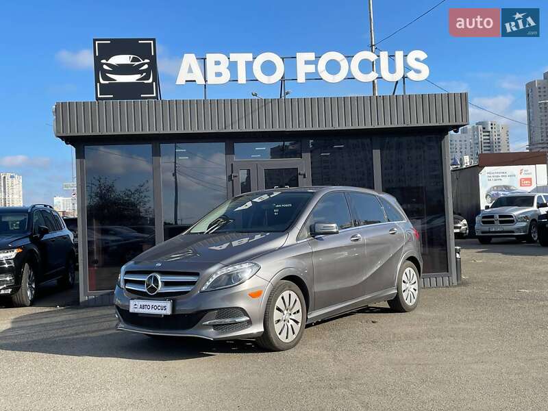 Хэтчбек Mercedes-Benz B-Class 2014 в Киеве