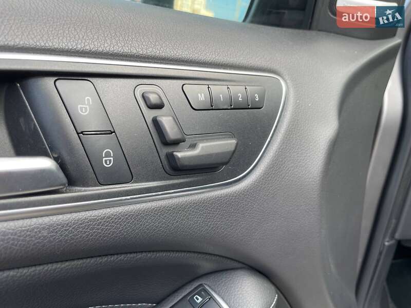 Хэтчбек Mercedes-Benz B-Class 2014 в Киеве