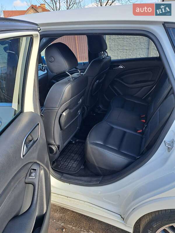 Хетчбек Mercedes-Benz B-Class 2016 в Рівному