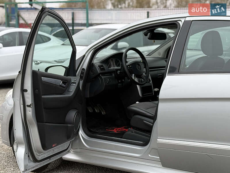 Хетчбек Mercedes-Benz B-Class 2008 в Тернополі фото 24 Хетчбек Mercedes-Benz B-Class 2008 в Тернополі