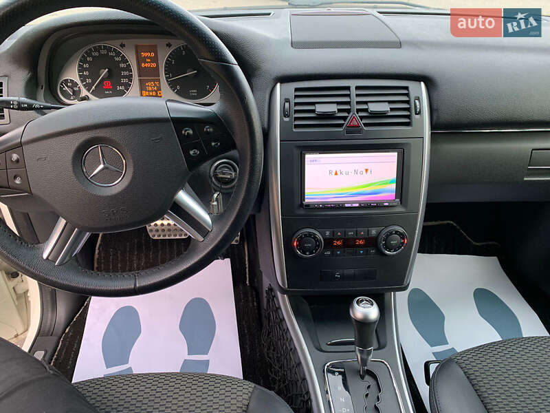 Хэтчбек Mercedes-Benz B-Class 2011 в Киеве