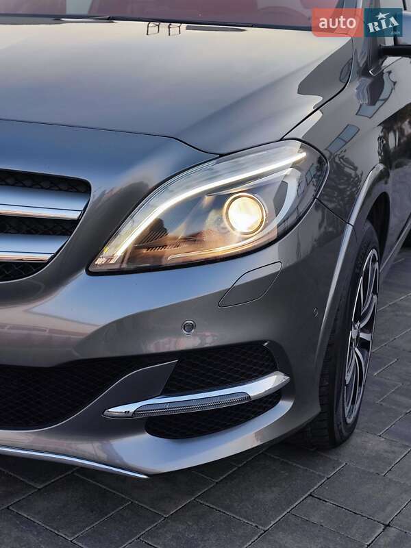 Хэтчбек Mercedes-Benz B-Class 2015 в Луцке