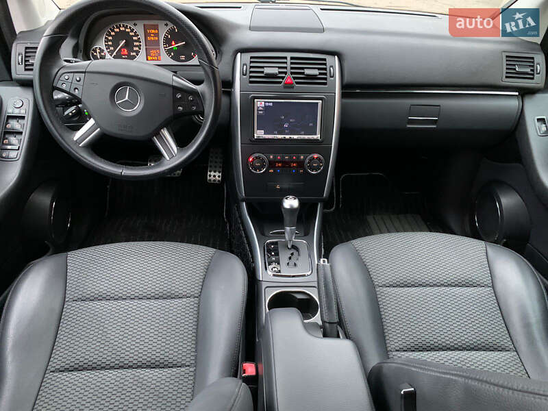 Хэтчбек Mercedes-Benz B-Class 2010 в Киеве