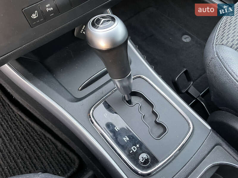 Хэтчбек Mercedes-Benz B-Class 2010 в Луцке