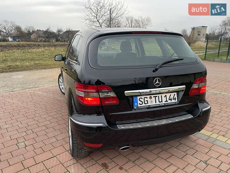 Хетчбек Mercedes-Benz B-Class 2008 в Стрию фото 28 Хетчбек Mercedes-Benz B-Class 2008 в Стрию