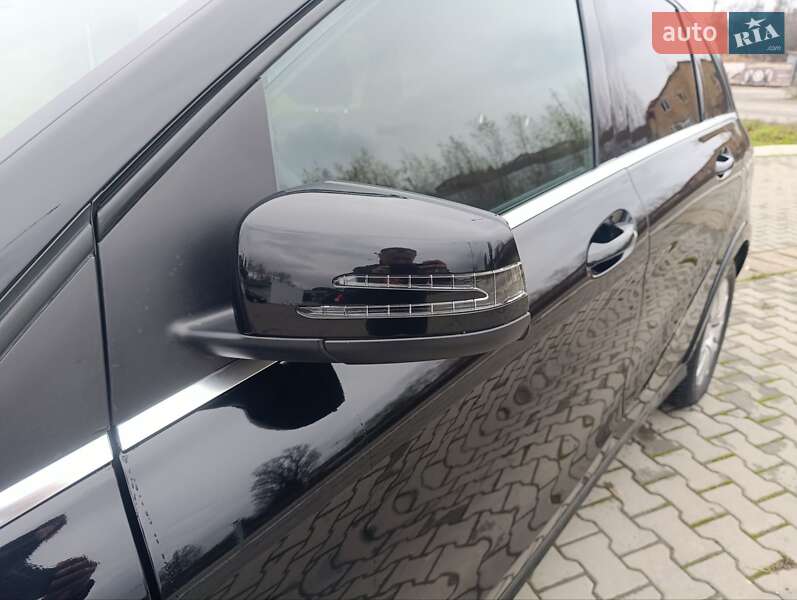 Хетчбек Mercedes-Benz B-Class 2016 в Чернівцях