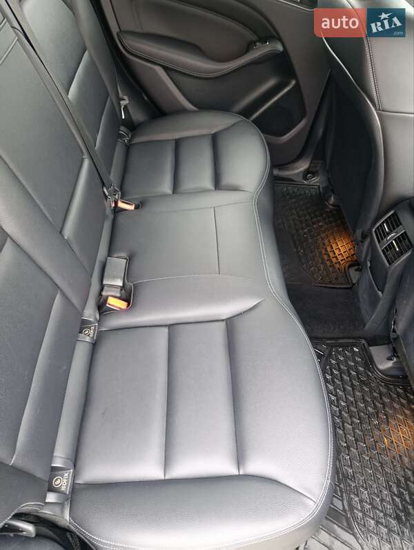 Хетчбек Mercedes-Benz B-Class 2016 в Чернівцях