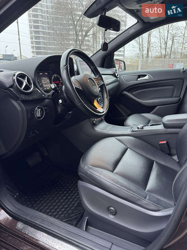 Хетчбек Mercedes-Benz B-Class 2015 в Дніпрі фото 14 Хетчбек Mercedes-Benz B-Class 2015 в Дніпрі