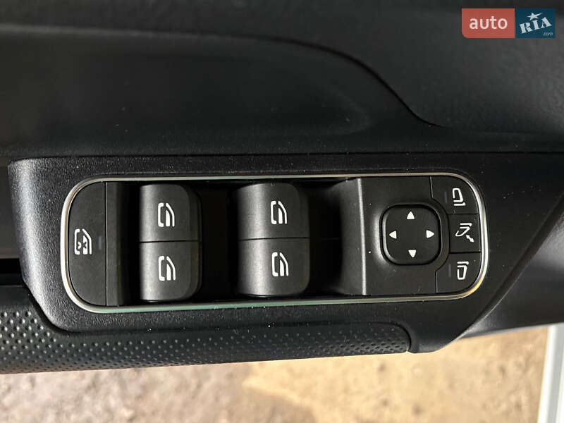 Хэтчбек Mercedes-Benz B-Class 2019 в Львове фото 6 Хэтчбек Mercedes-Benz B-Class 2019 в Львове