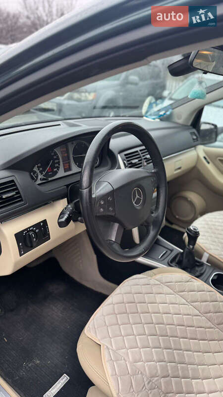 Хэтчбек Mercedes-Benz B-Class 2011 в Черновцах