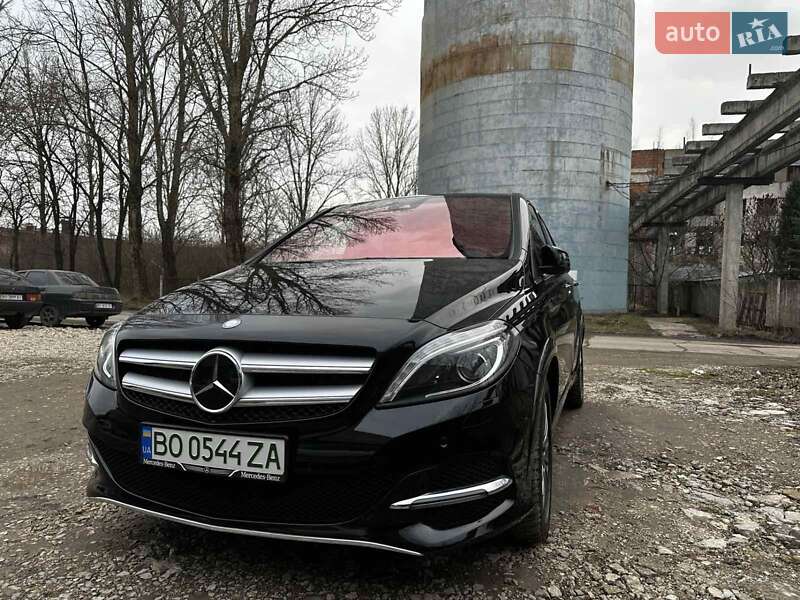 Хэтчбек Mercedes-Benz B-Class 2015 в Тернополе фото 7 Хэтчбек Mercedes-Benz B-Class 2015 в Тернополе