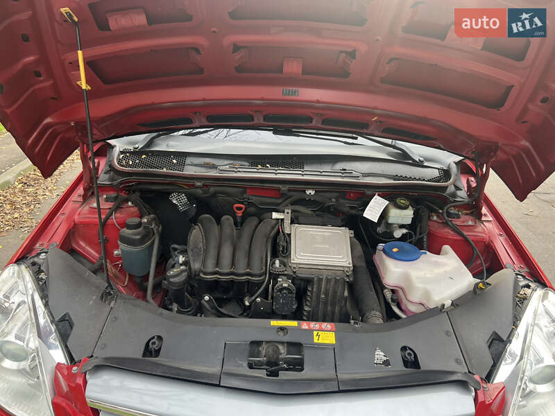 Хэтчбек Mercedes-Benz B-Class 2011 в Одессе