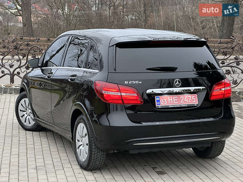 Хетчбек Mercedes-Benz B-Class 2016 в Дрогобичі фото 20 Хетчбек Mercedes-Benz B-Class 2016 в Дрогобичі