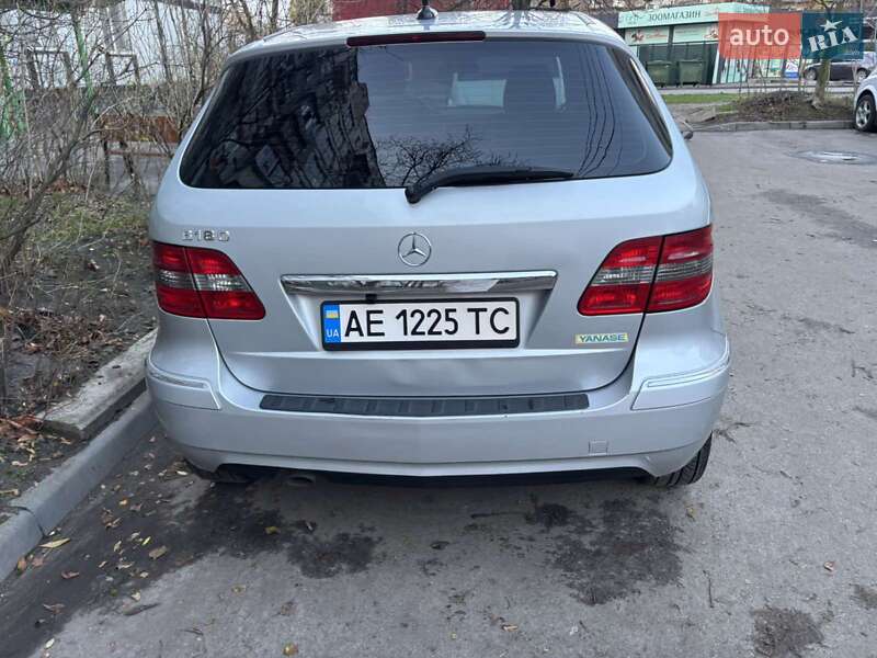 Хэтчбек Mercedes-Benz B-Class 2010 в Днепре