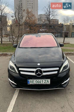 Хэтчбек Mercedes-Benz B-Class 2014 в Днепре