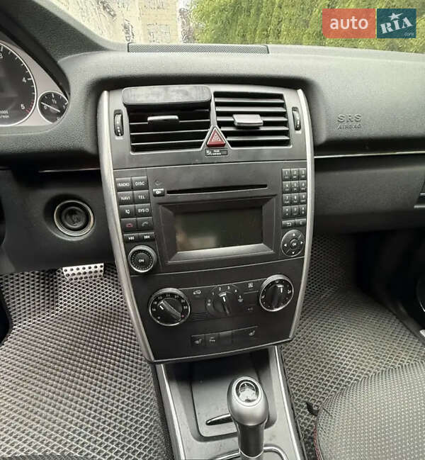 Хетчбек Mercedes-Benz B-Class 2010 в Павлограді фото 5 Хетчбек Mercedes-Benz B-Class 2010 в Павлограді