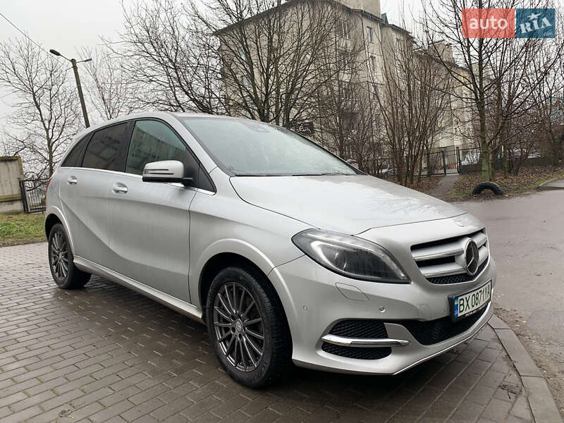Mercedes-Benz B-Class 2015 Mercedes-Benz B-Class 2015