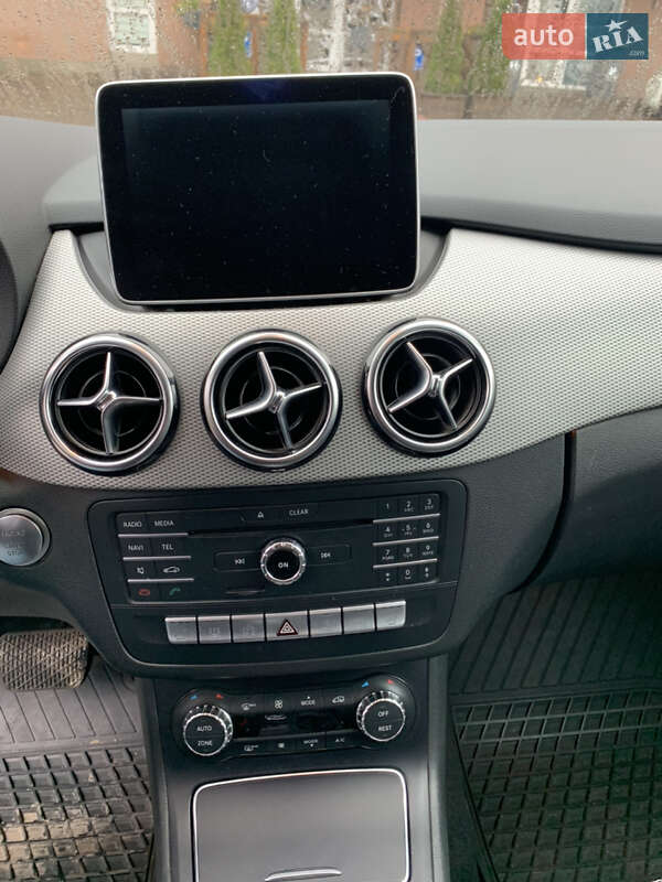 Хетчбек Mercedes-Benz B-Class 2015 в Хмельницькому фото 8 Хетчбек Mercedes-Benz B-Class 2015 в Хмельницькому