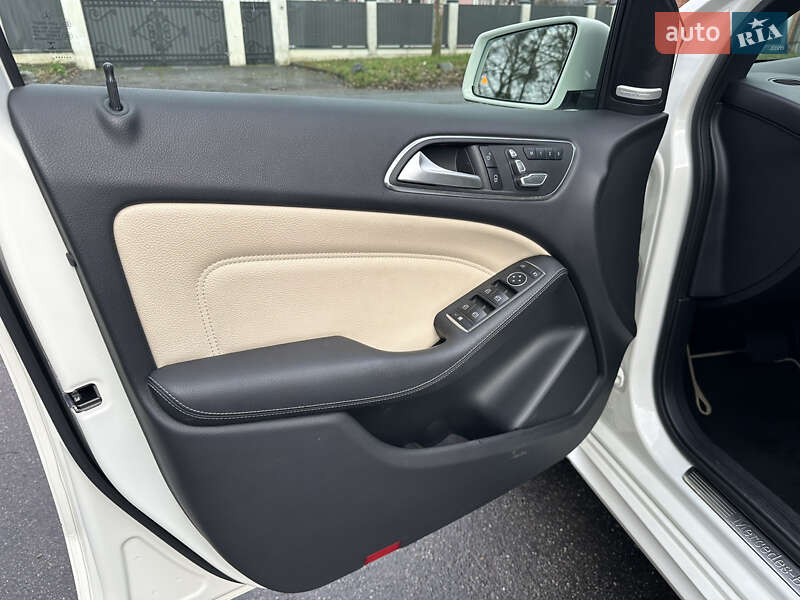 Хэтчбек Mercedes-Benz B-Class 2017 в Виннице