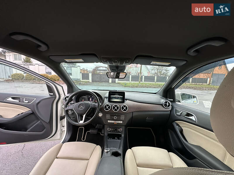 Хэтчбек Mercedes-Benz B-Class 2017 в Виннице
