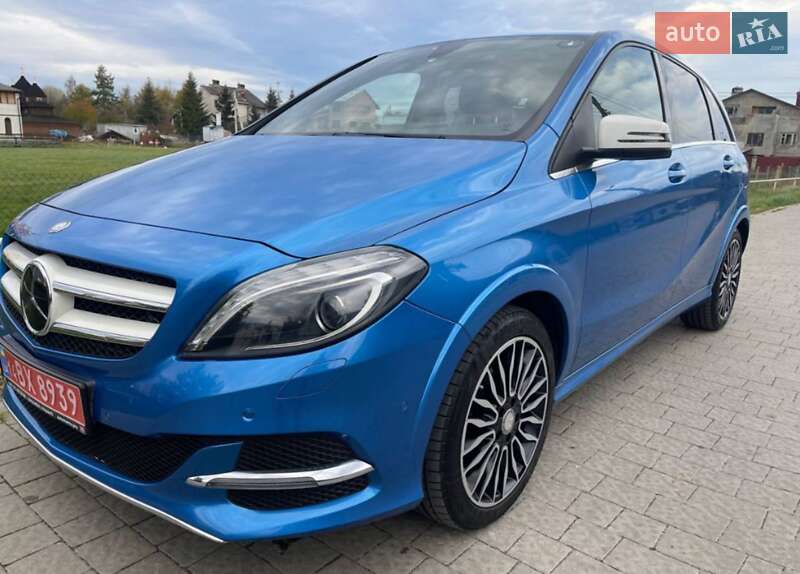 Mercedes-Benz B-Class 2015 Mercedes-Benz B-Class 2015